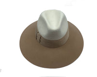 Fedora 21643 Complit
