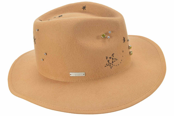 Fedora 018925